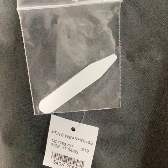 New With Tags Calvin Klein Infinite Non Iron Slim Fit . - Picture 4 of 9